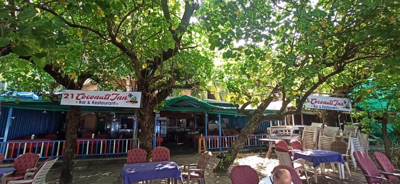 21Coconuts Inn アランボル エクステリア 写真
