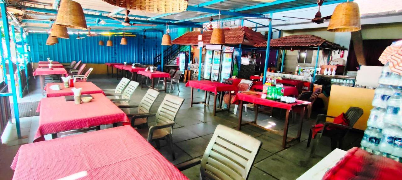 21Coconuts Inn アランボル エクステリア 写真